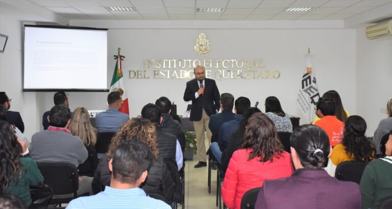Exponen en IEEQ cambios al modelo de propaganda gubernamental