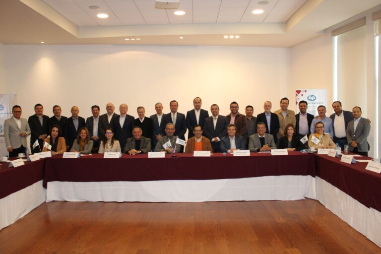 La banca de segundo piso una palanca de desarrollo para el sector económico: Esaú Magallanes