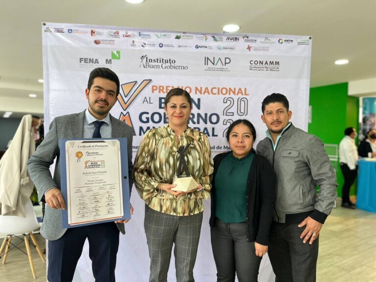 Corregidora recibe premio como “Municipio Transparente”
