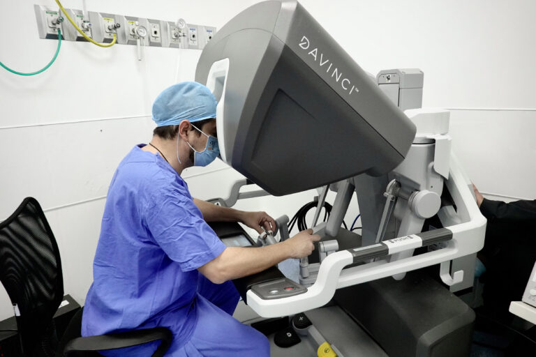 Crea IMSS primer comité para manejo quirúrgico de pacientes con creencias religiosas que condicionan su atención
