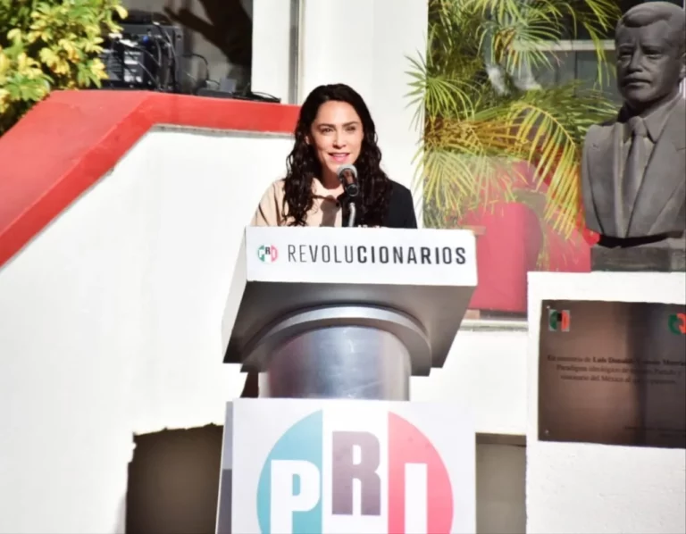Exhorta Abigail Arredondo a formar bloque de contención contra quienes quieren destruir legado de México