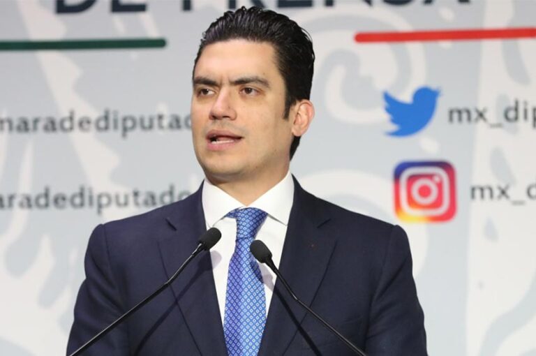 Propone PAN escuchar a expertos para traslado de operaciones de carga al AIFA: Jorge Romero