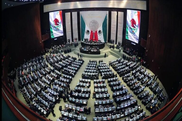 Impulsa Luis Mendoza estableció en PEF incremento anual que satisfaga servicios de salud y abasto de medicamentos