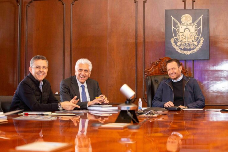 Suman esfuerzos gobiernos federal y del estado de Querétaro para garantizar abasto de agua en la entidad
