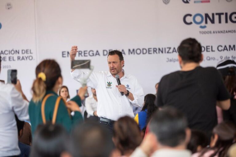 Entrega Mauricio Kuri modernización del camino a la comunidad El Rayo, en Jalpan