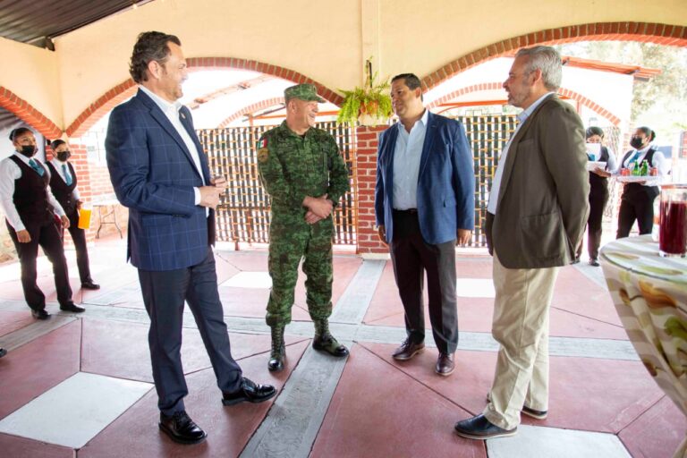 Asiste Mauricio Kuri a reunión con homólogos de Guanajuato, Michoacán y fuerzas armadas