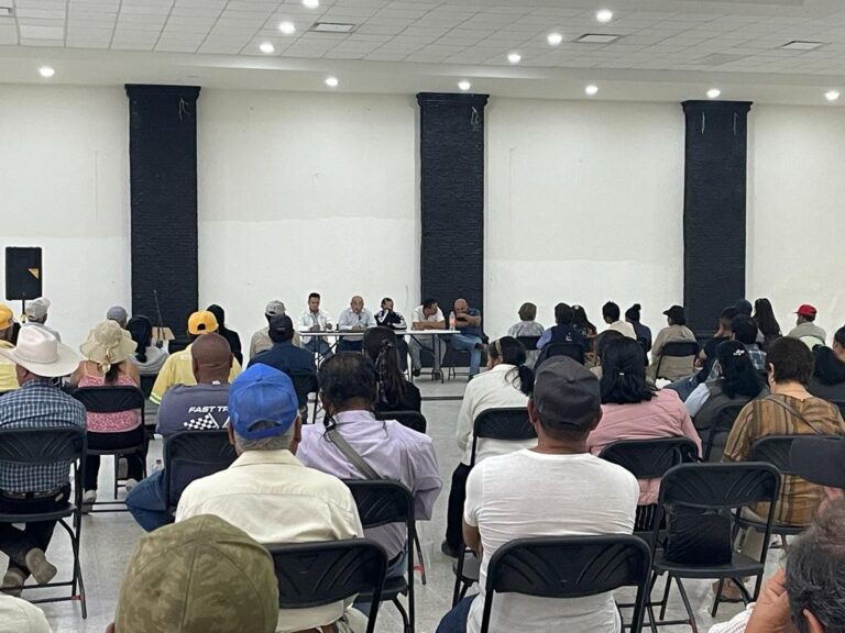Aplazan huelga trabajadores al servicio del municipio de Cadereyta al 17 de abril