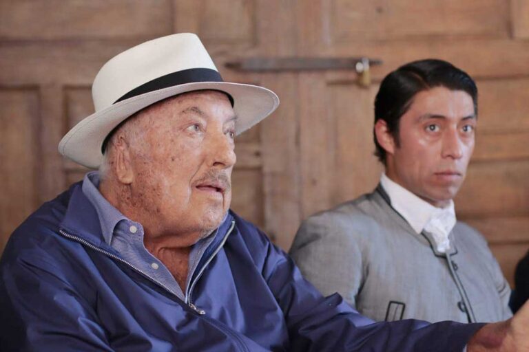 Falleció el empresario Juan Arturo Torres Landa a los 76 años