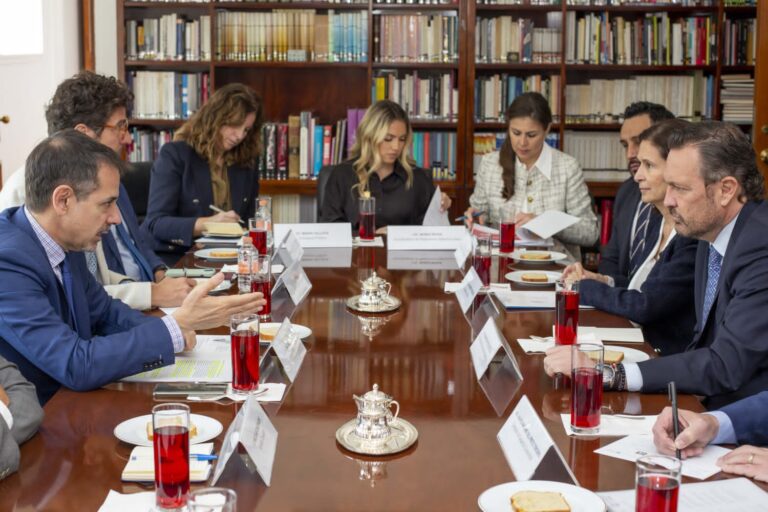 Refrendan vínculos de colaboración Querétaro y España