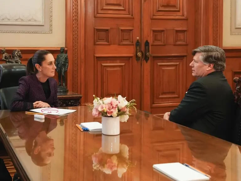 Sheinbaum transmite mensaje de unidad tras reunión con el subsecretario Landau