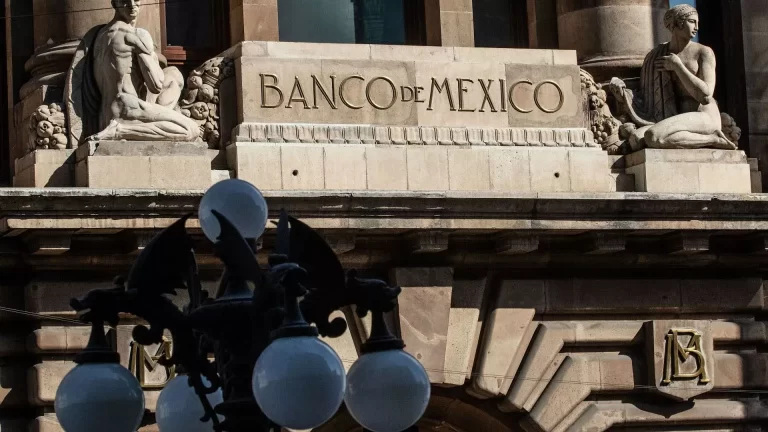Banco de México recorta tasa de interés a 8 %: ¿Qué significa para tu bolsillo?