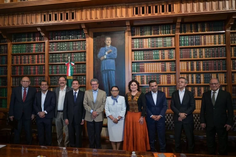 Rosa Icela evalúa agenda legislativa con coordinadores parlamentarios en San Lázaro