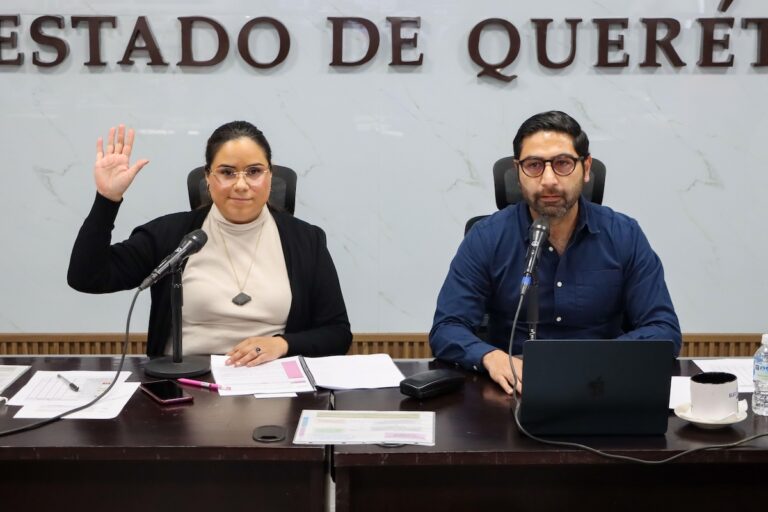 IEEQ aprueba metas y criterios para evaluar a su personal administrativo