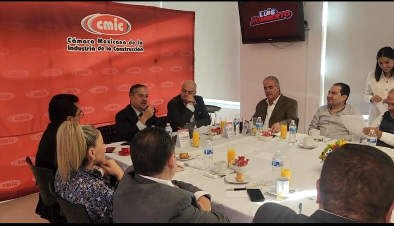 ES INJUSTO QUE SE PRIVILEGIEN EMPRESAS PARA LA ASIGNACIÓN DE OBRA PÚBLICA EN QUERÉTARO: LUIS HUMBERTO FERNÁNDEZ 