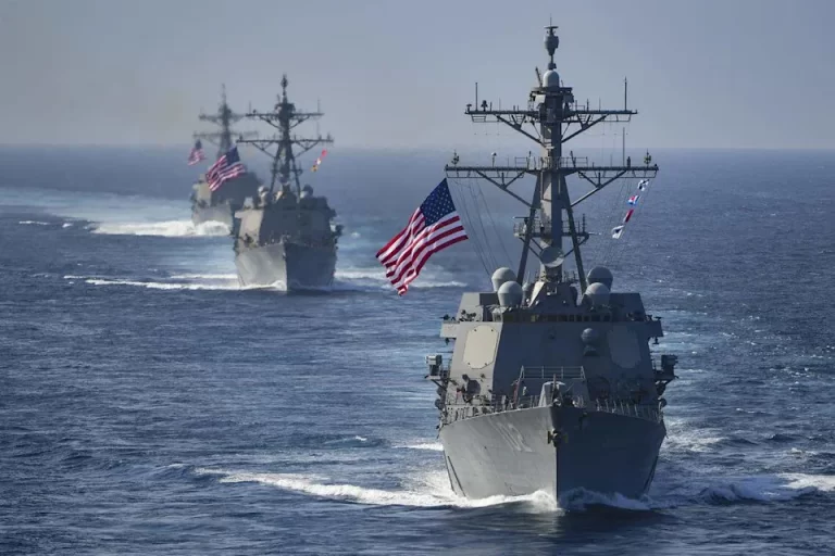 Trump Confirma que EE.UU. Hundió un Barco con Drogas de Venezuela en el Caribe