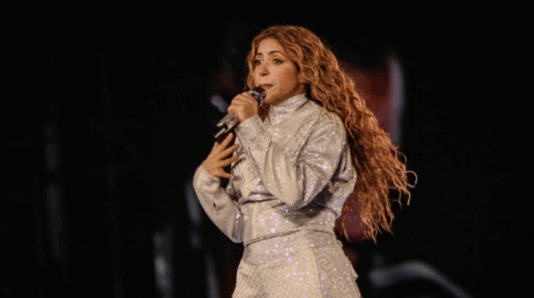 Shakira se Emociona y Llora en Querétaro por Canción Asociada a Piqué