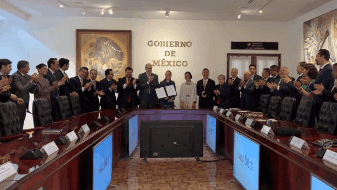 sheinbaum-renueva-pacto-sobre-precio-de-gasolina-ef57cd51