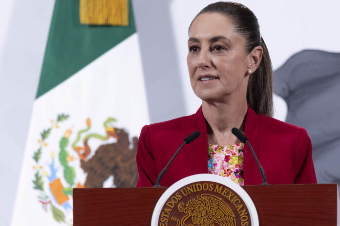 2025-10-27-Conferencia-de-prensa-matutina-Palacio-Nacional-16-JCB CSP271025