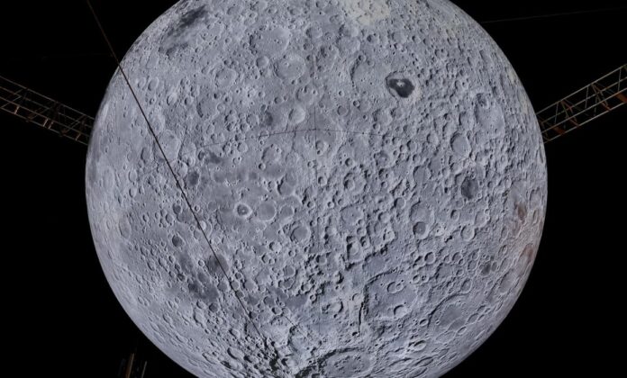 Replica luna en Queretaro Replica luna en Queretaro