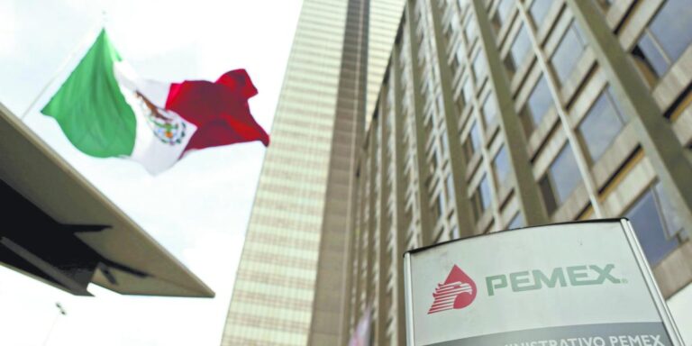 Pemex Reporta Pérdidas por $61,247 Millones en el 3T 2025 Pese a Fuerte Apoyo Gubernamental 
