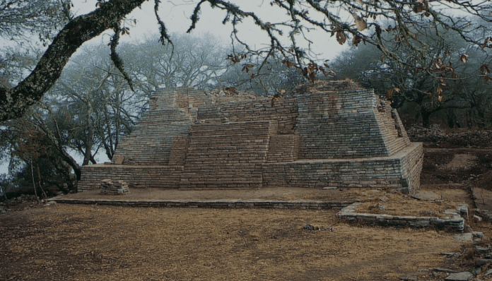 pirámide 2025-10-15 12.47.04 PM