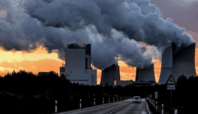 Dióxido de Carbono Alcanza Récord Histórico y Alerta Mundial de Salud Mental