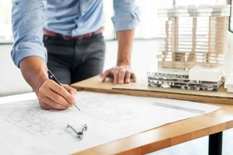 Alerta en Querétaro: 95% de Denuncias contra Arquitectos Involucra a No Colegiados