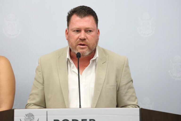 Edgar Inzunza Ballesteros