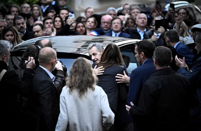 ex-presidente-frances-nicolas-sarkozy-entra-a-prision-por-asociacion-ilicita_f98fabc1-6c50-4408-b3a7-76e75f49544f_medialjnimgndimage=fullsize