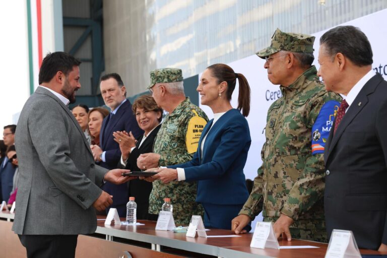 Honran a Elementos Federales y Estatales por el “Puente Aéreo Más Grande del País” Tras Lluvias