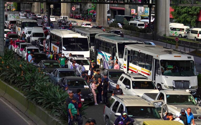 Sheinbaum Responde al Megabloqueo de Transportistas: «No es que no haya Diálogo, Hay Diálogo»