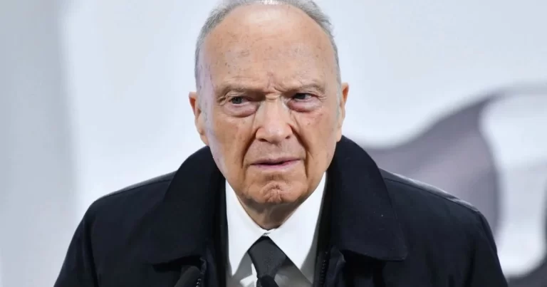 Senado Acepta la Renuncia de Alejandro Gertz Manero a la FGR; Será Propuesto como Embajador