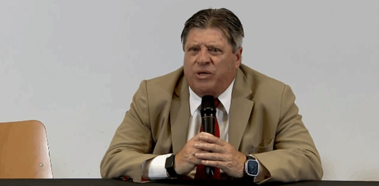 Miguel “Piojo” Herrera Vive tenso Encuentro con la Prensa Tica por Derrota en Eliminatorias