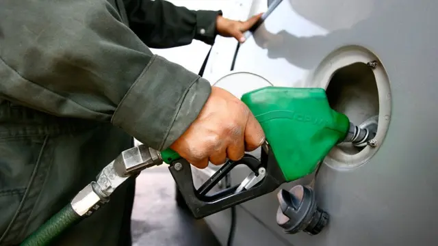 Hacienda y SENER Garantizan que el Precio de la Gasolina no Subirá en 2026