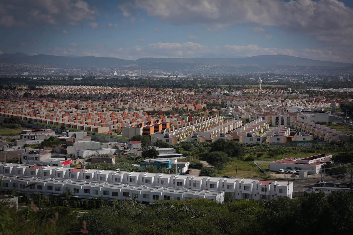 Semáforo Inmobiliario de Querétaro Registra 496 Desarrollos y Reforzará la Regulación en 2026