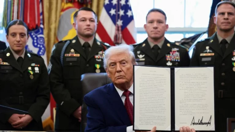 Donald Trump Reclasifica el Fentanilo como «Arma de Destrucción Masiva»