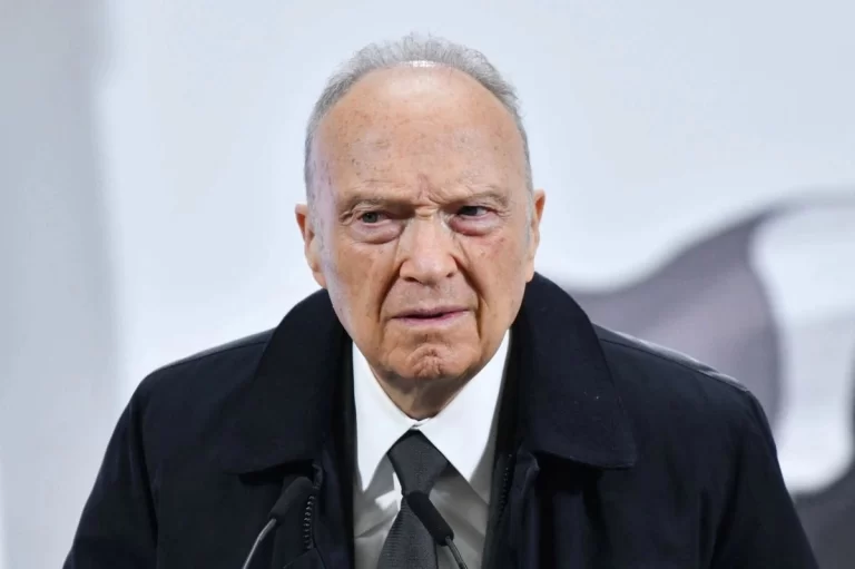 La FGR de Gertz Manero Pagó Más de Mil Millones de Pesos en Seguros Médicos VIP Exclusivos