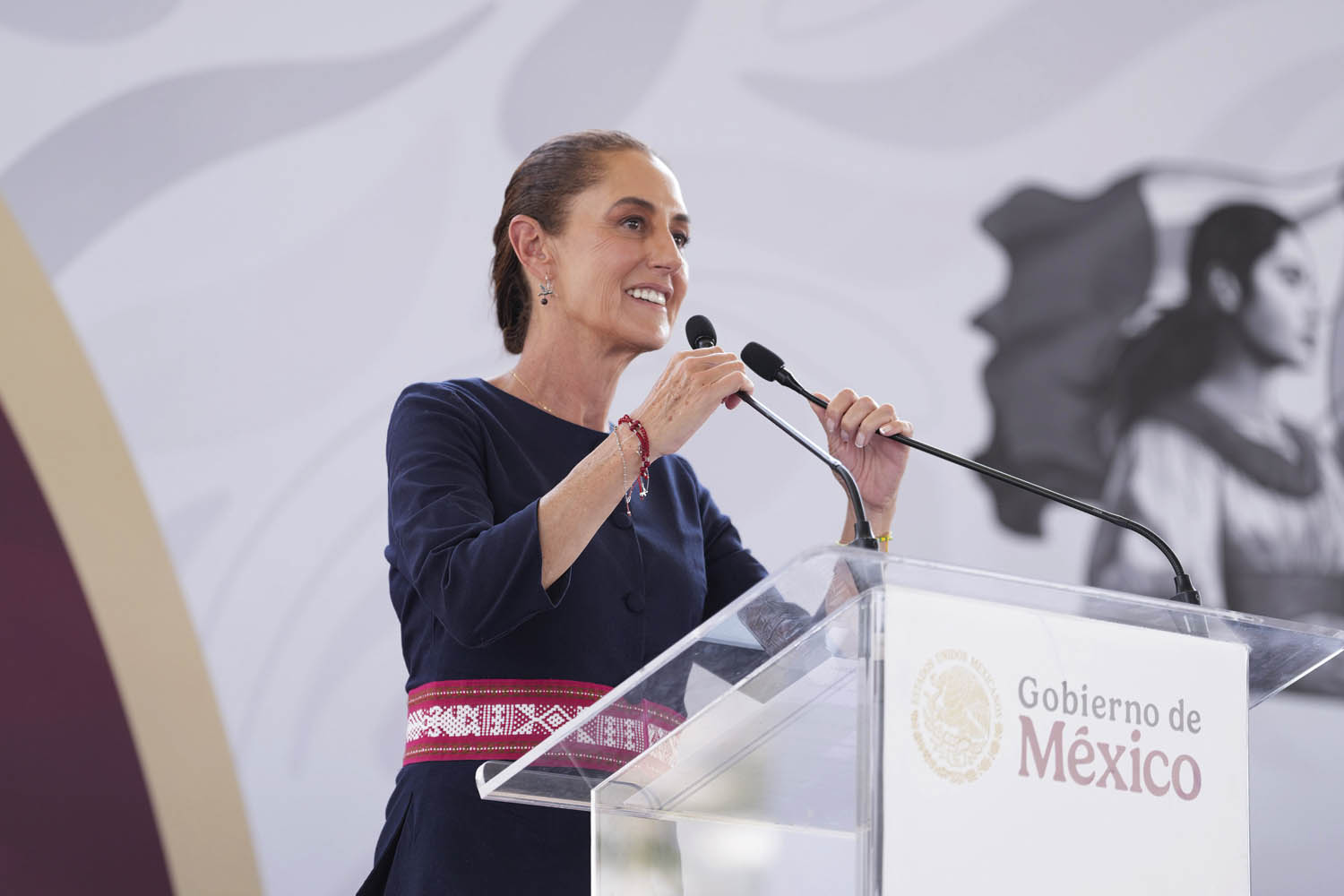 Sheinbaum Reitera Llamado a EE. UU. de Atender Consumo de Fentanilo y Defiende la Soberanía