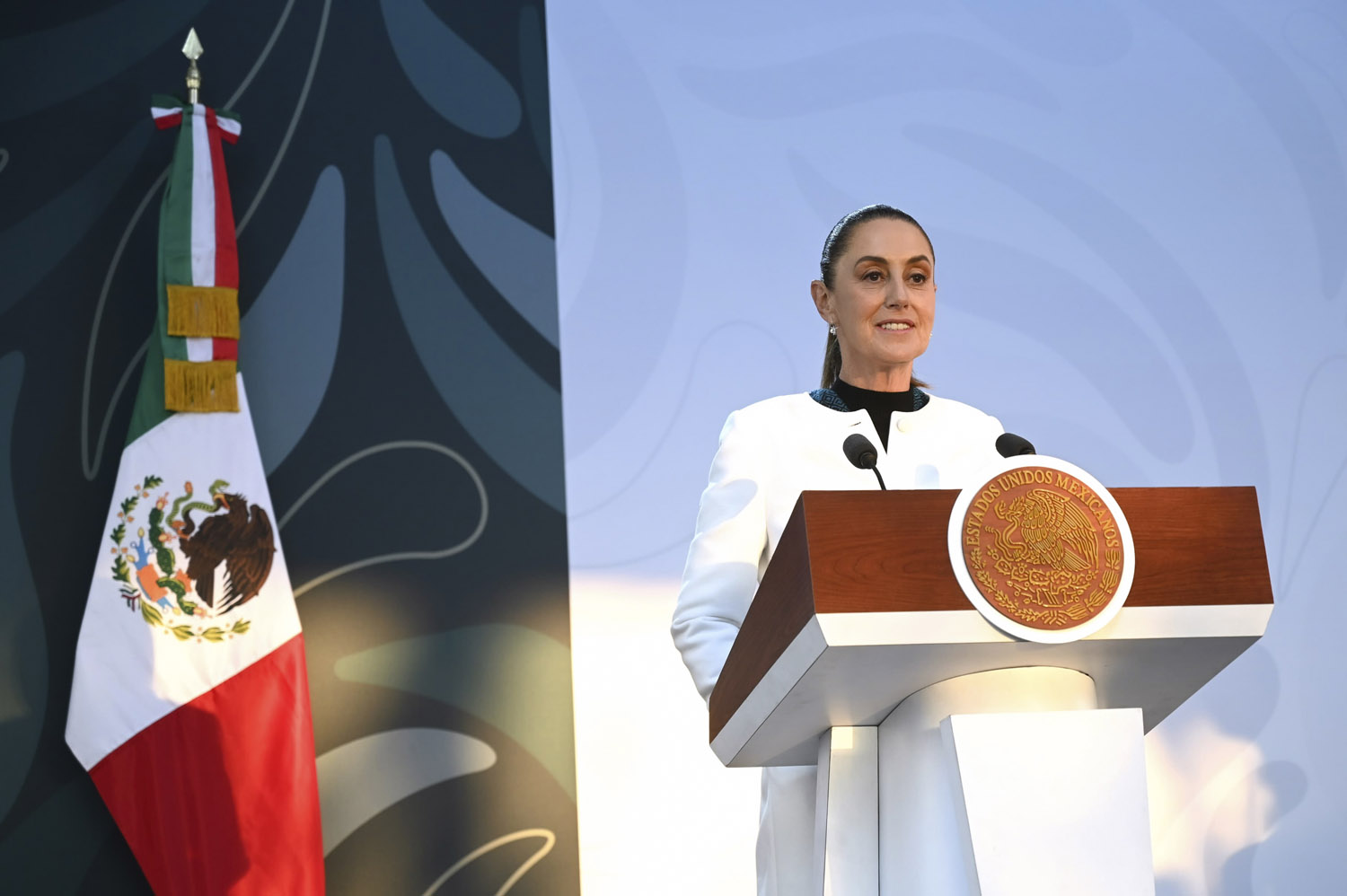 Sheinbaum rechaza intervención de agencias de EE. UU. en operativos contra el narco