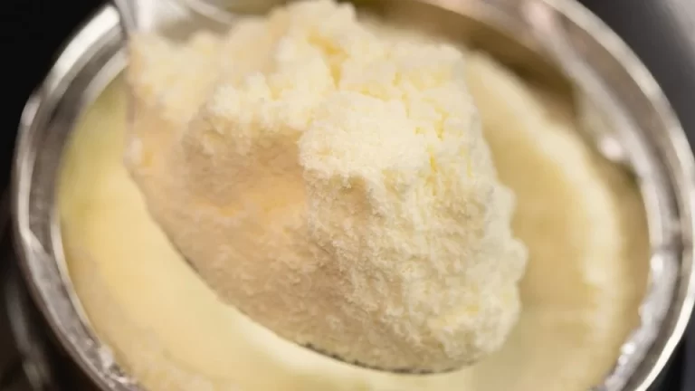 Cofepris Ordena Retiro de Fórmulas Lácteas Nestlé por Toxina