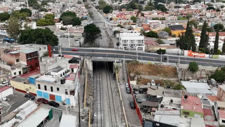 Prevé Querétaro Afectaciones Viales por Derribo de Puente en Corregidora Norte