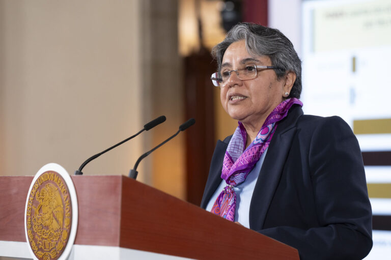 Raquel Buenrostro exige pruebas y denuncias formales tras revelaciones de Julio Scherer Ibarra