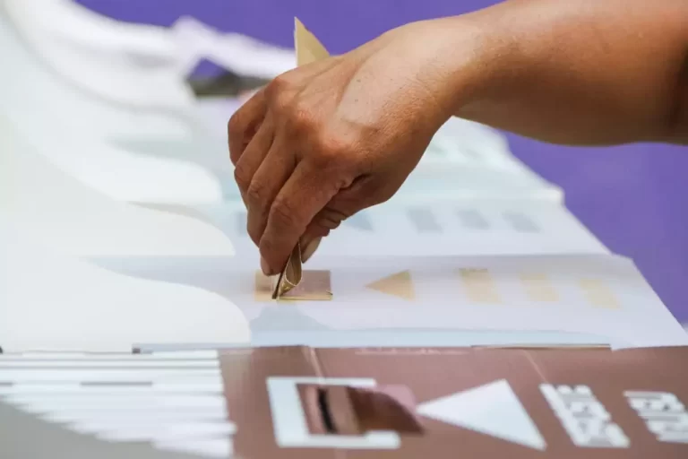 Reforma electoral en vilo: PT y PVEM rompen negociaciones con Morena por plurinominales