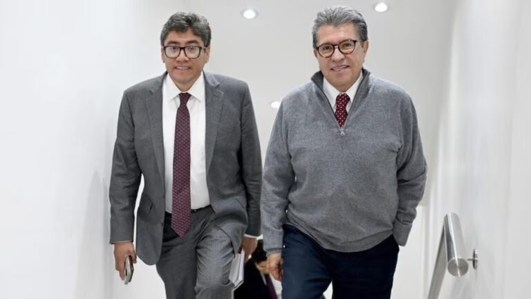 Ricardo Monreal lanza advertencia a su hermano Saúl ante restricciones de Morena por nepotismo