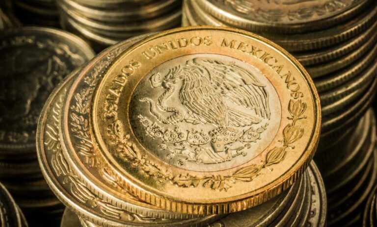 Hacienda anuncia cambios en la fabricación de monedas de 10 pesos para 2026