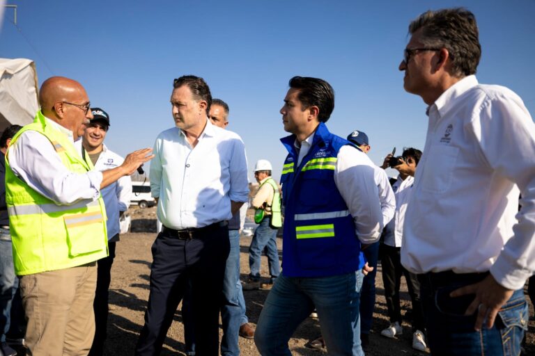 Supervisa Mauricio Kuri obras de control pluvial en la zona norte de Querétaro