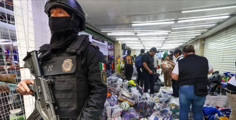 Golpe a la piratería en Tepito