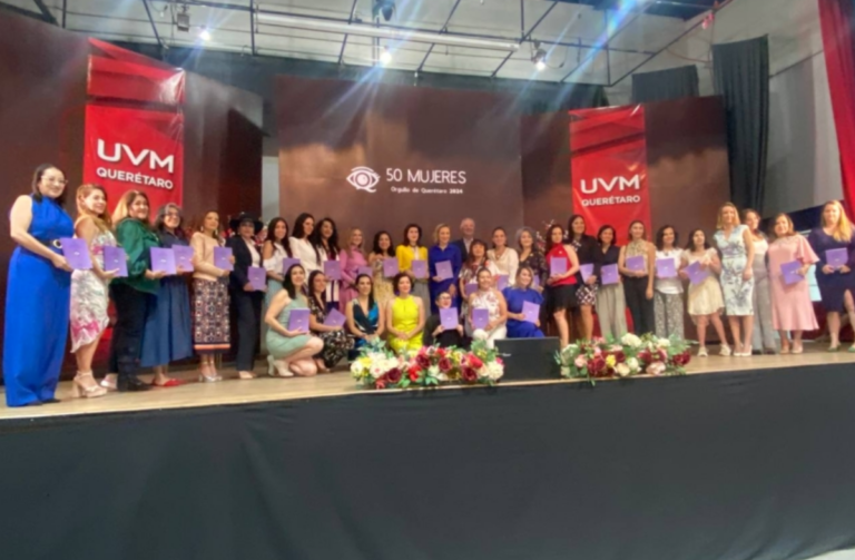 Homenaje a mujeres en Querétaro