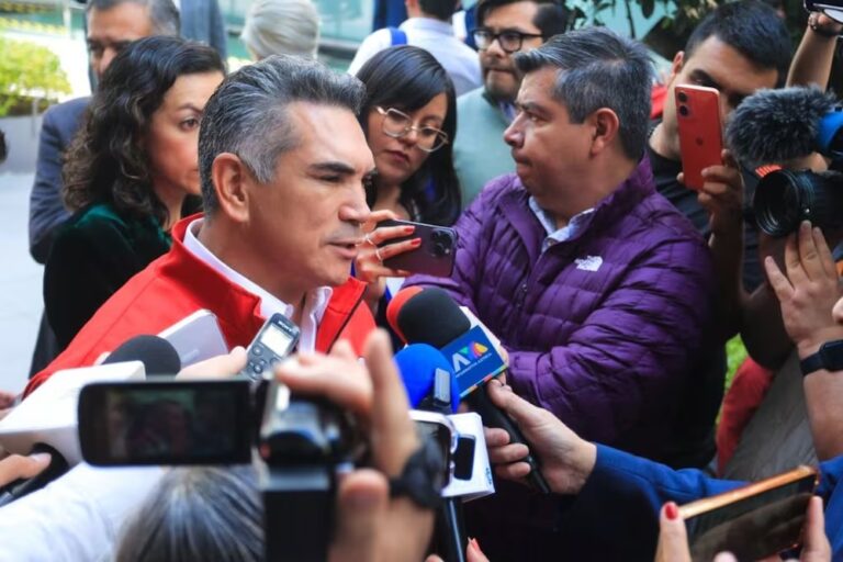 PRI destapa a 5 perfiles para la gubernatura de Querétaro