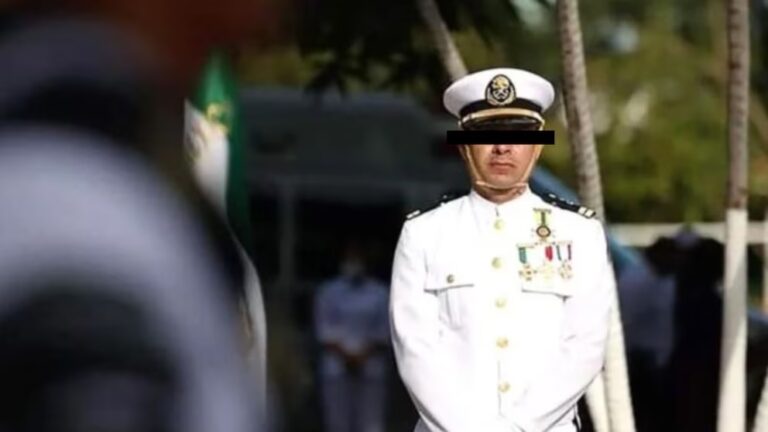 Ordenan reabrir investigación contra vicealmirante por «huachicol fiscal» ante opacidad de la FGR